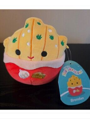Squishmallow Mini 6” Brendan Garlic Fries NWT Food Squad Plush